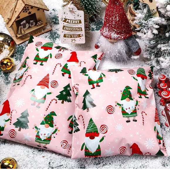 10 Poly Mailers 6x9 Variety Pack Christmas NIP - Picture 5 of 14